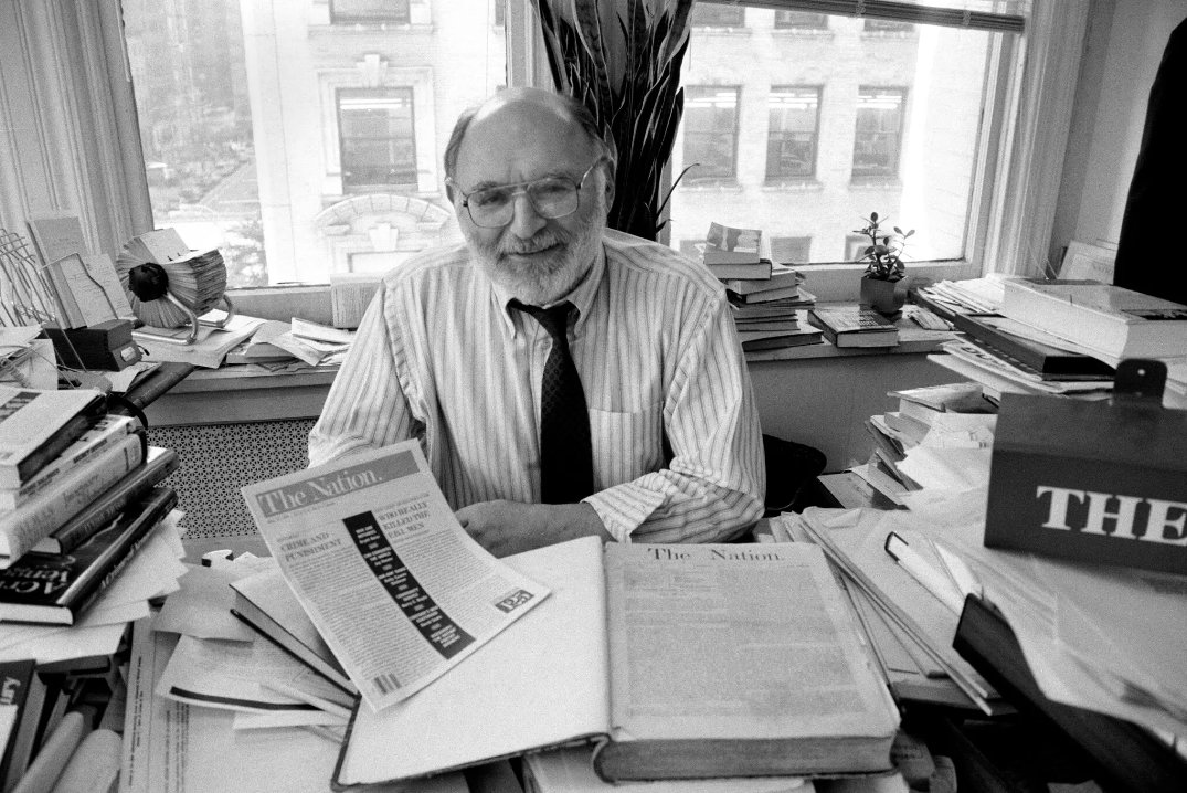 Victor S. Navasky in 1991, when he was editor of The Nation, America’s oldest weekly magazine. He encouraged idiosyncratic writers and introduced a droll sensibility to the magazine. (William E. Sauro/The New York Times)